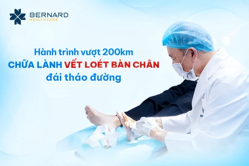 Cụ ông gần 90 tuổi từ Campuchia sang TPHCM “chiến đấu” với vết loét bàn chân đái tháo đường